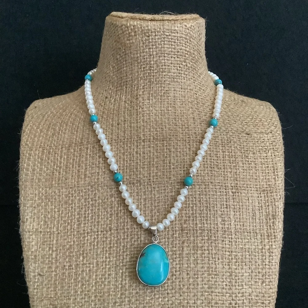 New Ross Simons 925 s silver natural turquoise & freshwater pearl necklace.